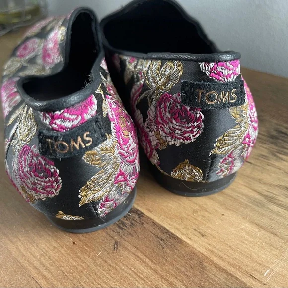 TOMS Women's Black and Pink Floral Loafers - Picture 5 of 8